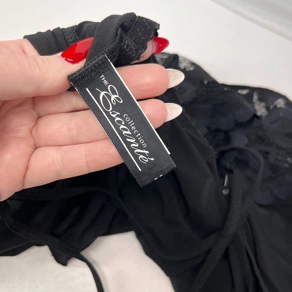 Escante Black Lace Chemise - Picture 7 of 9